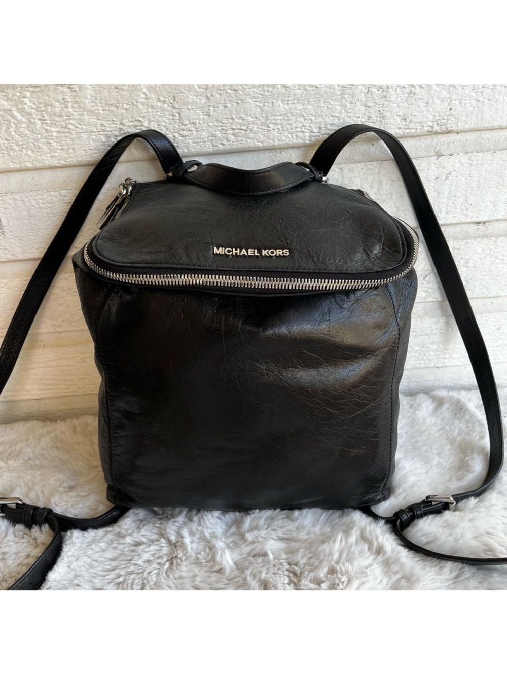 MICHAEL KORS Lisbeth Sable Tribeca Quinn Backpack Shoulder Bag Black Leather